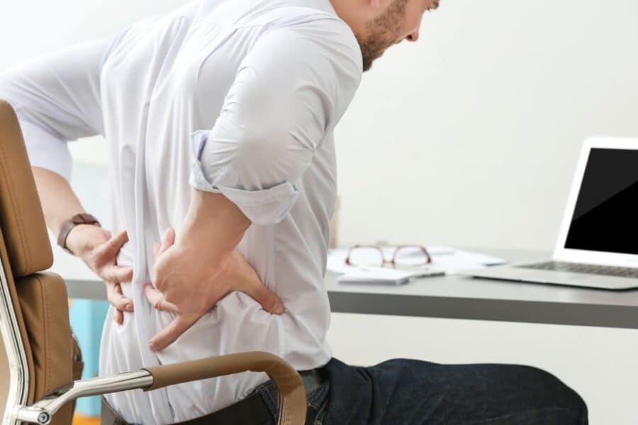 3 Απλοί Τρόποι για να Ανακουφίσετε τον Πόνο στην Πλάτη σας - Δρ. Ελευθέριος Καραδήμας Ορθοπεδικός Χειρουργός