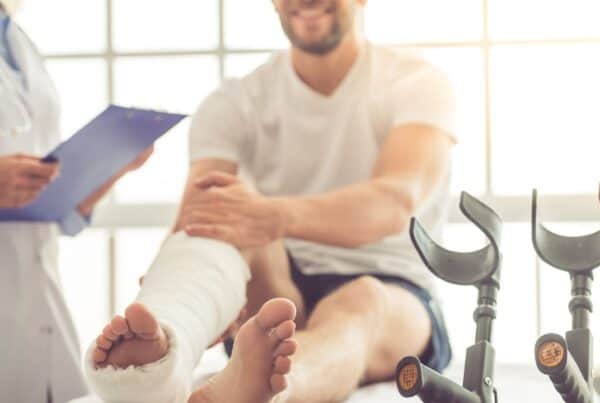 Πλήρης Οδηγός Φροντίδας Γύψου - Δρ. Ελευθέριος Καραδήμας Ορθοπεδικός Χειρουργός